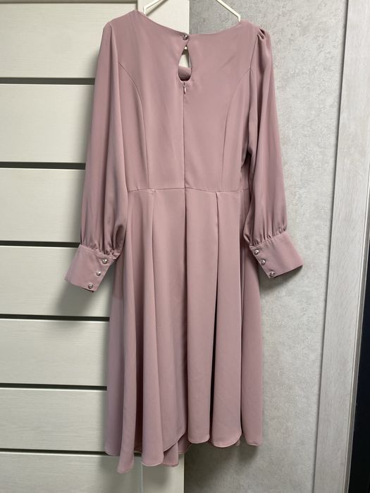 Продам святкову сукню розмір м