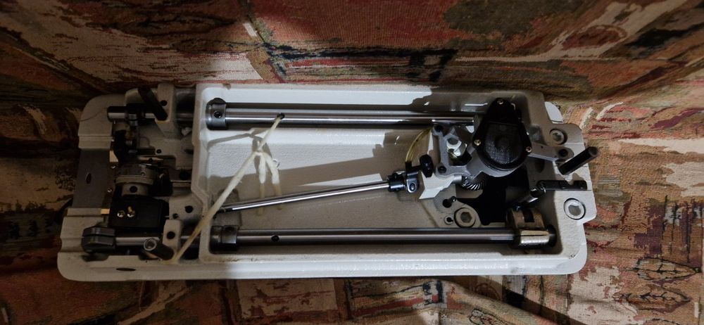 Швейна машинка yongbiao YB-5303