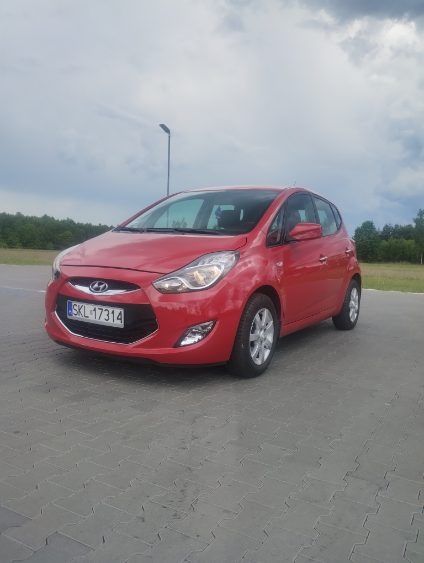 Hyundai ix20 dwa komplety kół ładny stan