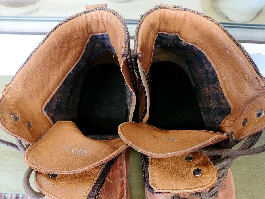 Стильные  легкие  ботинки ЛЮКС-класса "JONES Bootmaker" Оригинал 44 р