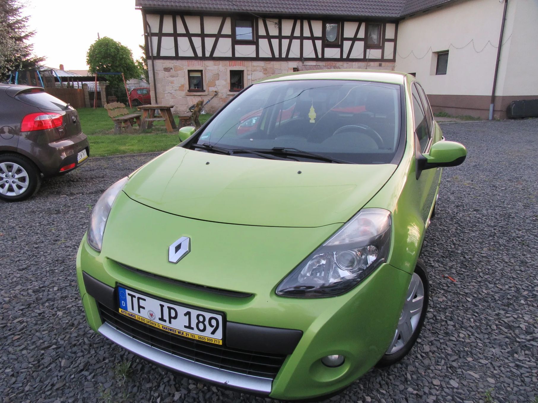 Renault Clio Clio 1.2 TCE 101KM Po opłatach.