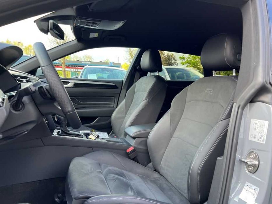 Komplet foteli kanapa boczki skóra alcantara VW Arteon masaże R-line