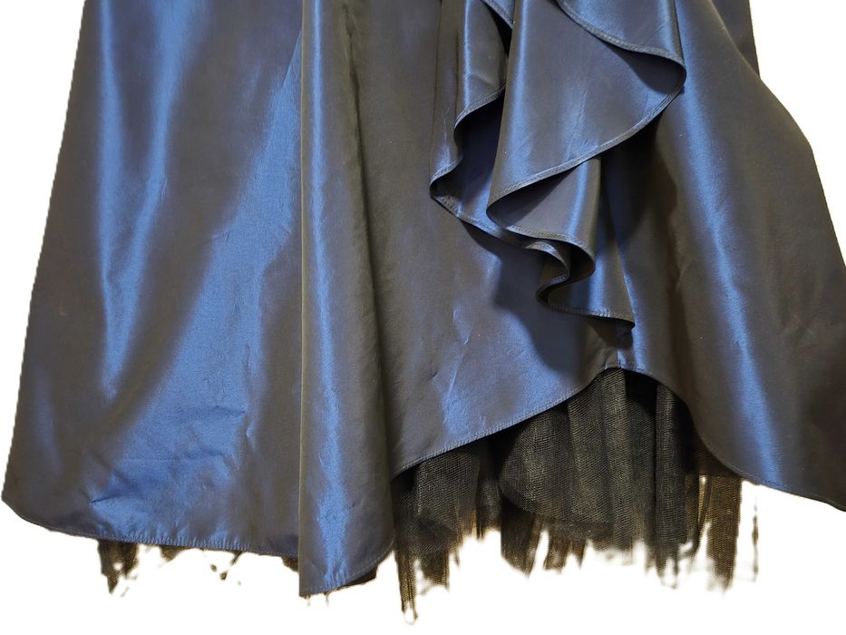 Sukienka wizytowa na specjalne okazje z tafty  debiut rozm.40