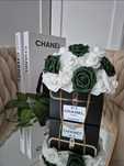 Flower box chanel versace  róże piankowe pudełko kwiatów glamour