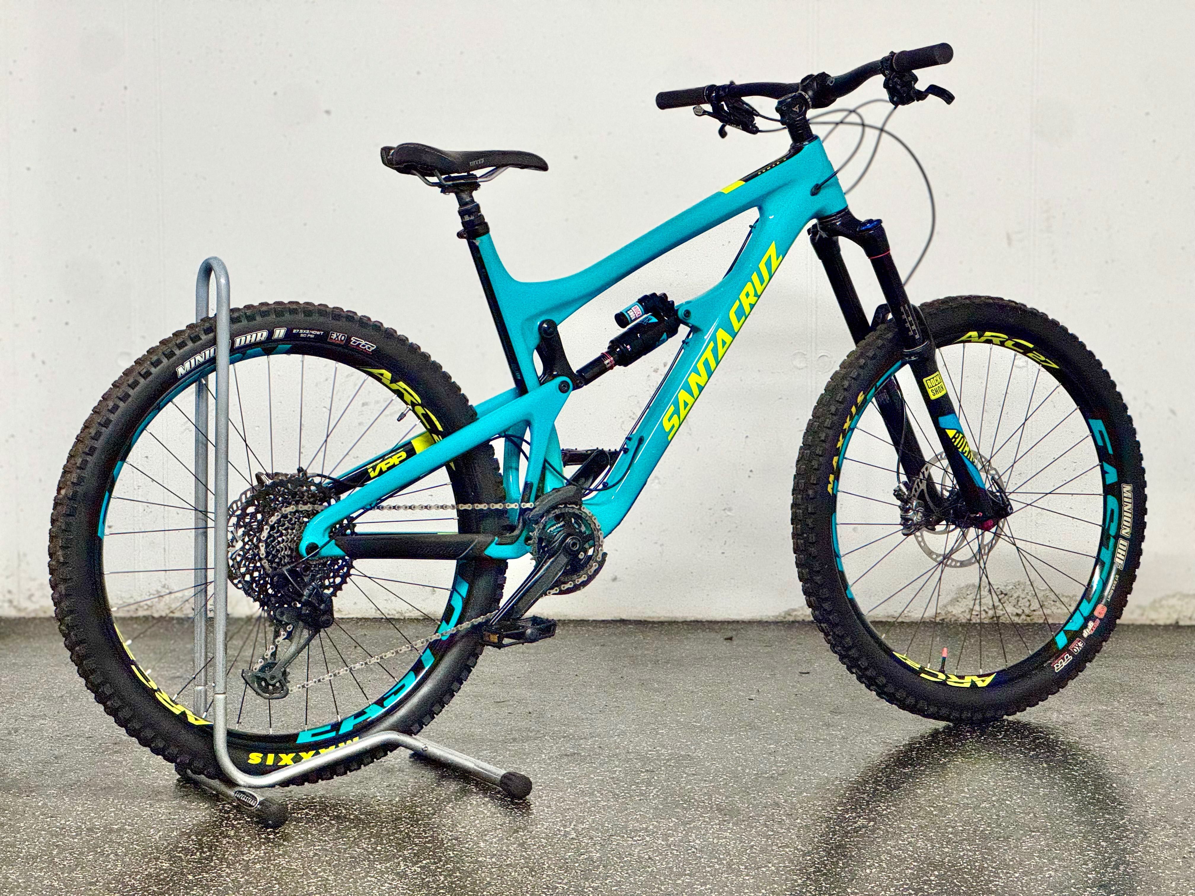 Santa Cruz Nomad C L Kola 27,5 RS Pike Magura MT7 Easton jak NOWY