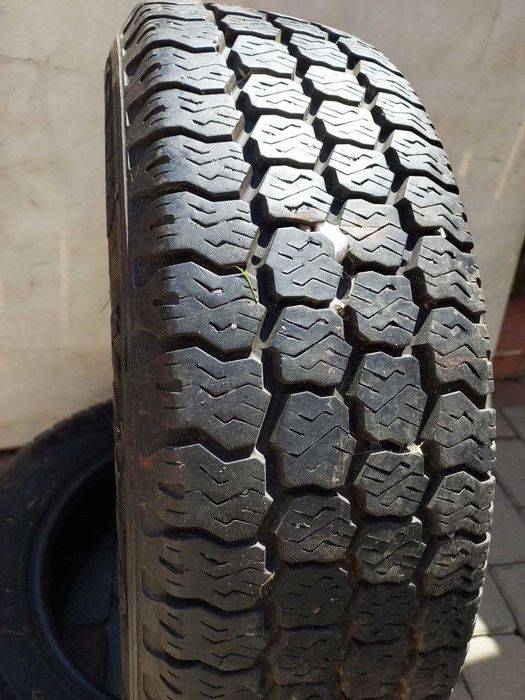 Шини 195/65 R16C розпаровка одиночка зима Goodyear 7.8мм