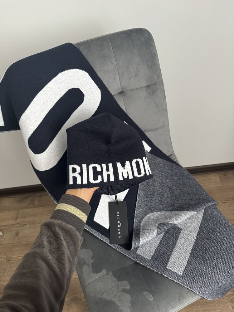 Набір шапка і шарф Richmond