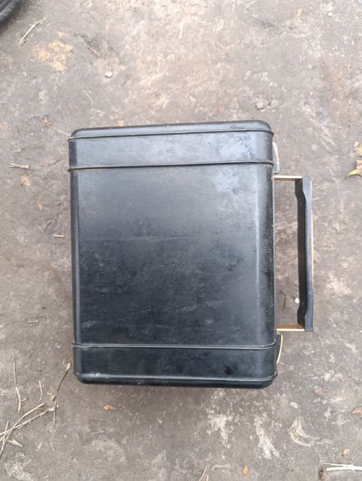 Продам Батарейный Радиоприемник