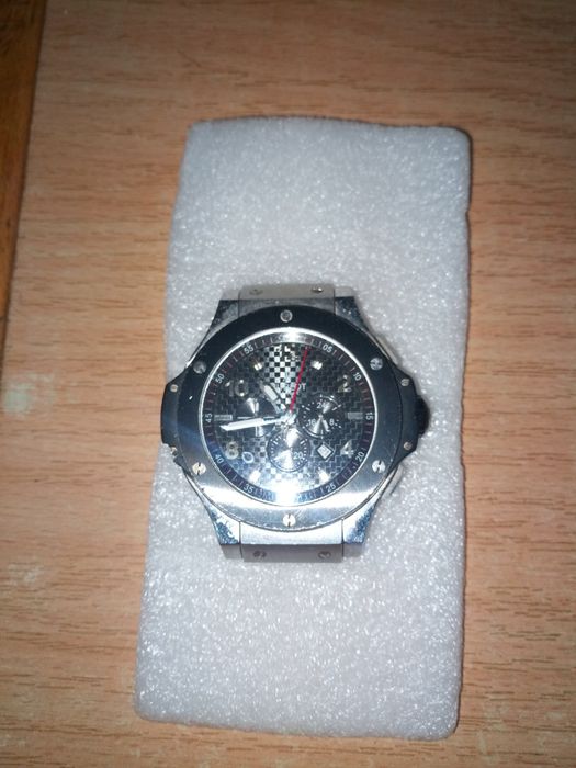 Продам наручные часы