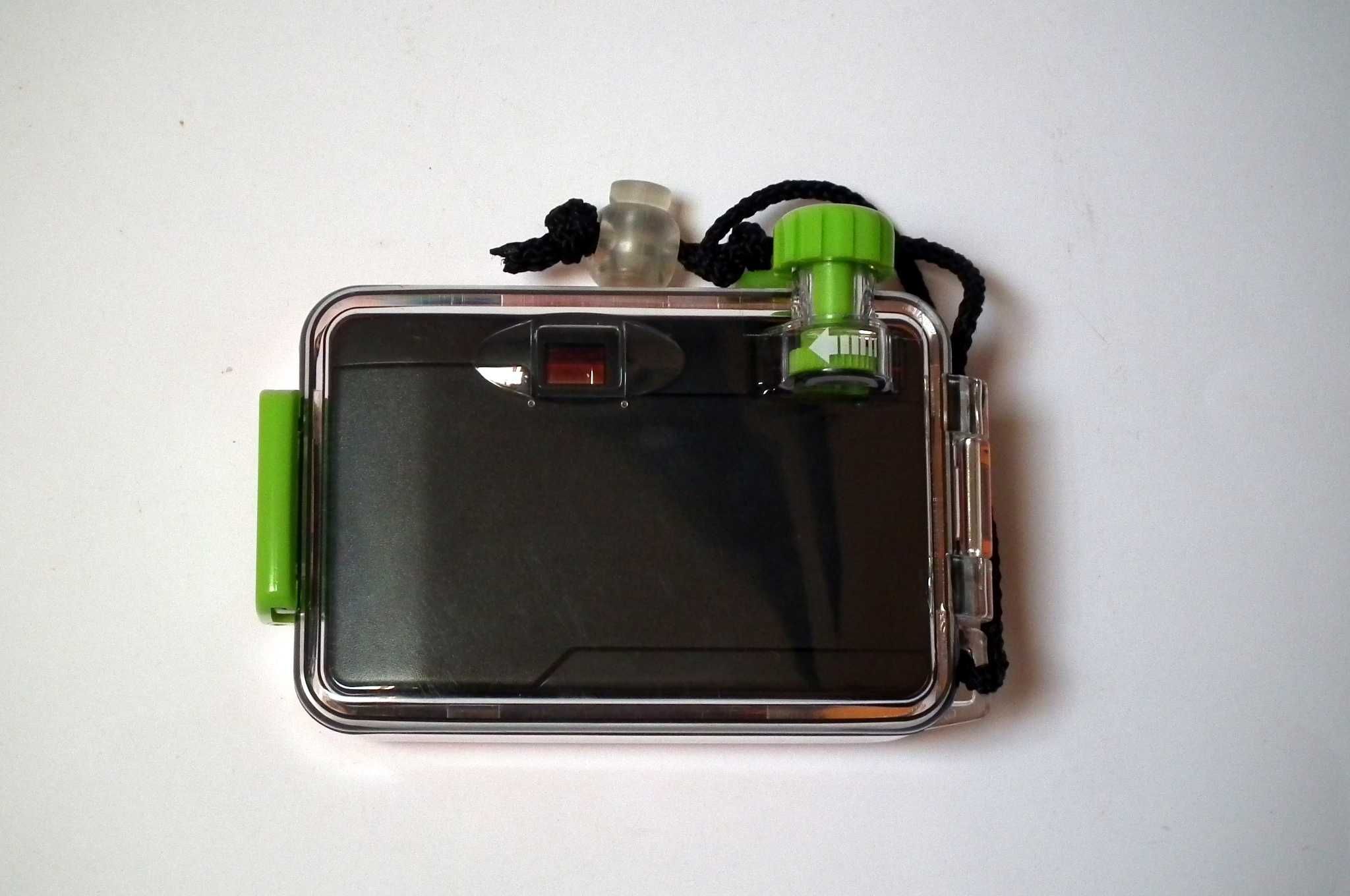 Máquina fotográfica de película, à prova de água. Envio grátis