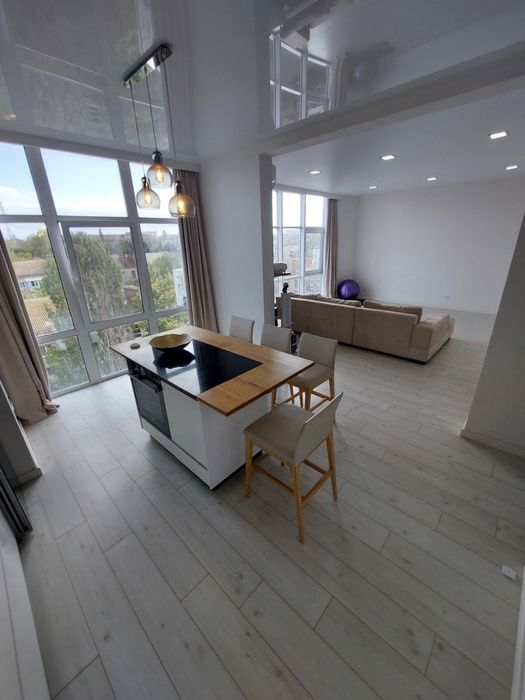 Продаж 2 к кв новобудова ЖК Сонячний, скважина, автономка,паркінг