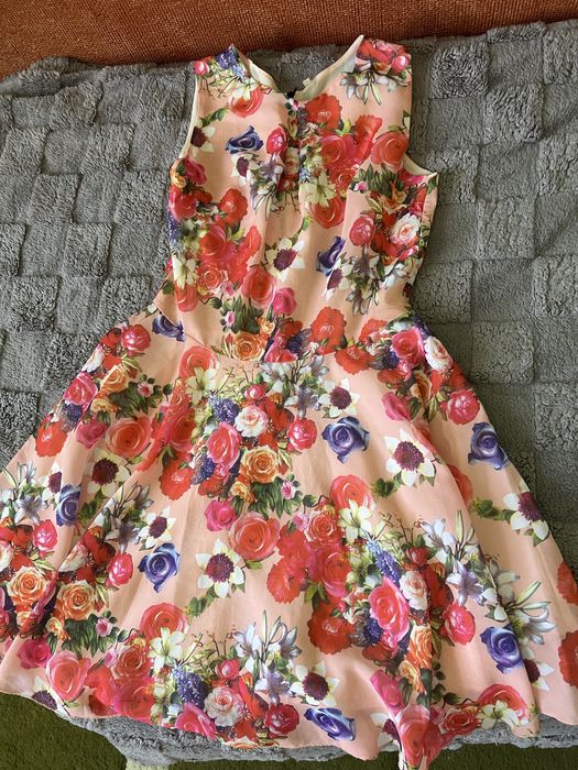 Одежда по хорошей цене. Платье, комбинезон, кофты, комплекты