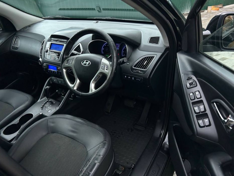 Розборка.Разборка.Запчасти.Шрот.ХЮНДАЙ.HYUNDAI IX 35