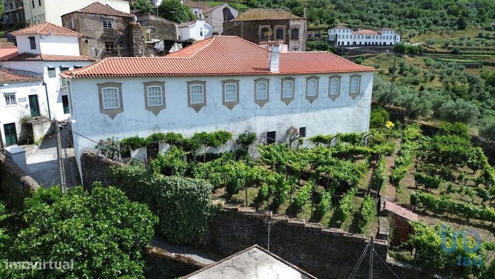 Quinta T7 em Vilarinho dos Freires de 871,00 m2