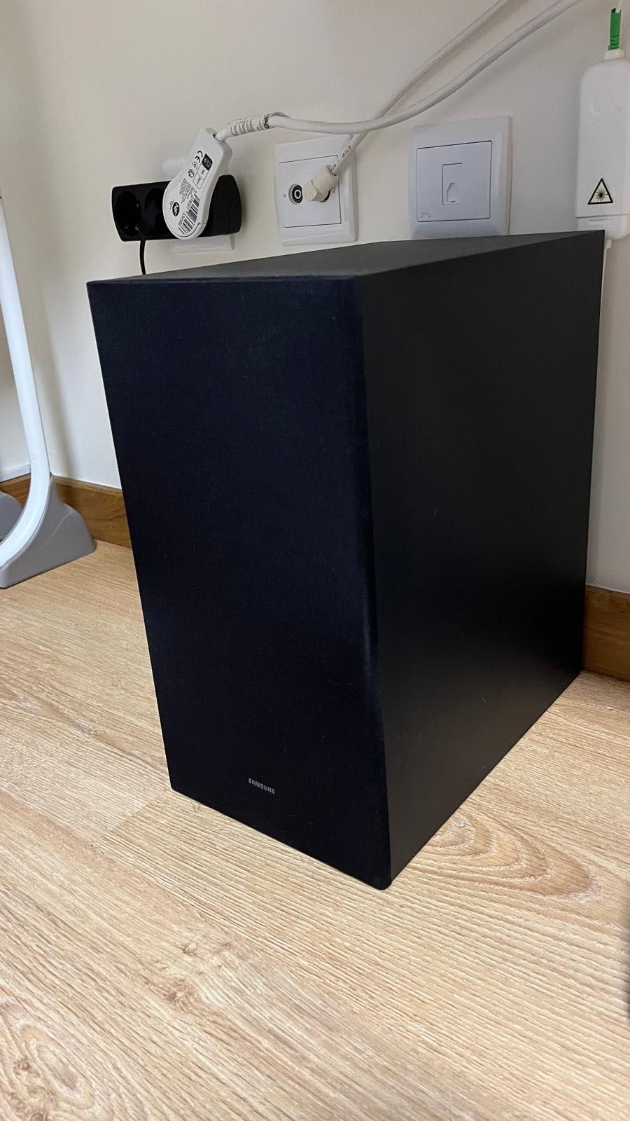 ( Como novo e com caixa) Hw b650 Soundbar Samsung