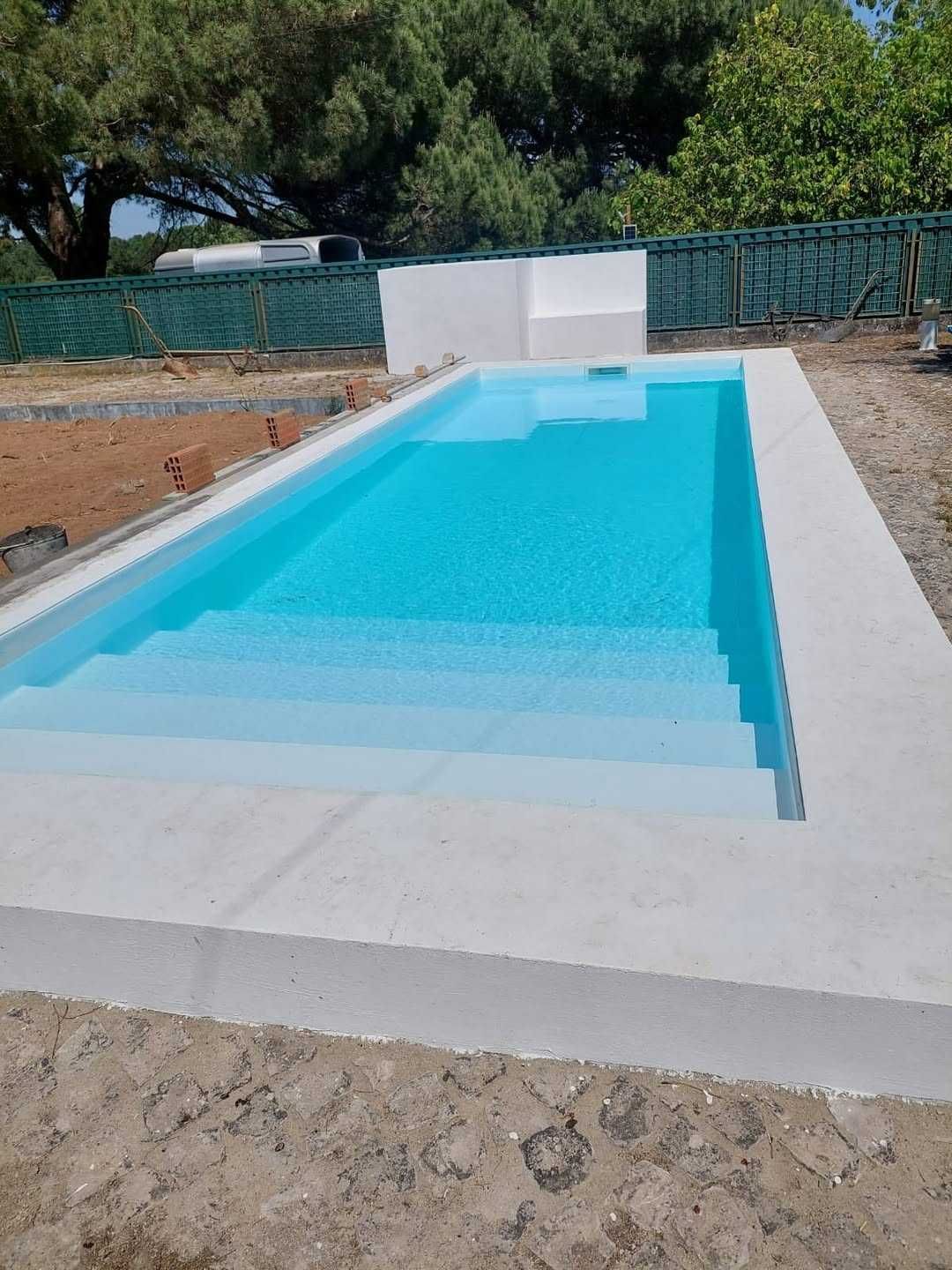 Construção de Piscinas Personalizadas em Todo Portugal – MMConstrução