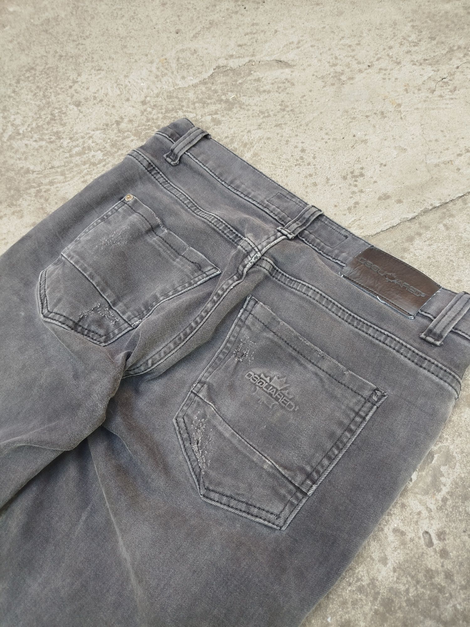 джинсы dsquared 2