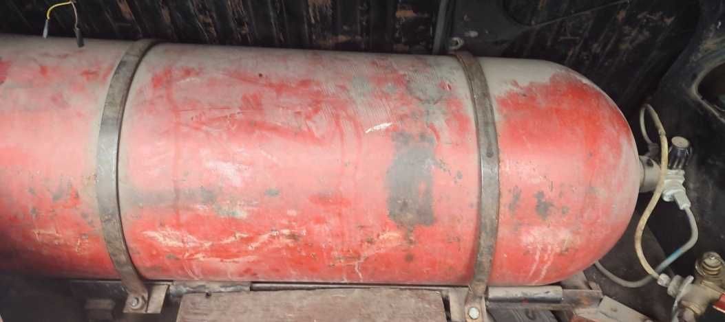 Продам газову установку пропан 2 покоління новий балон на 80 л.
