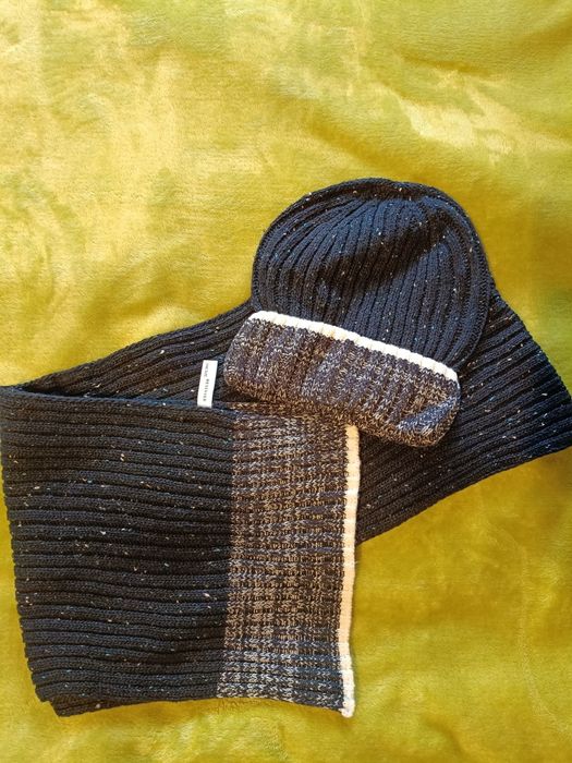 Komplet zimowy/czapka z szalikiem