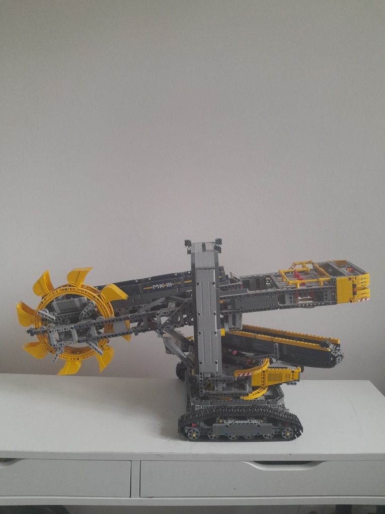 Koparka lego technik 42055
