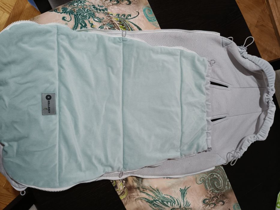 Śpiworek rollersy do fotelika samochodowego