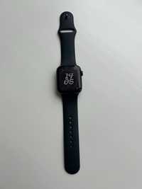 Apple Watch SE  44mm Space Gray Midnight Sport Band