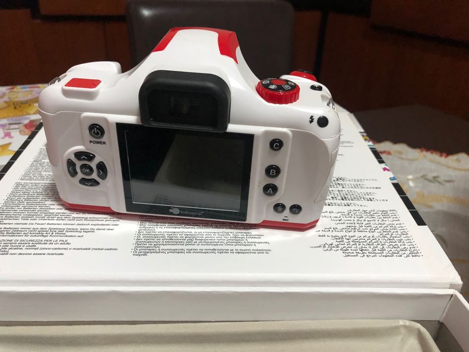 Máquina fotográfica de criança