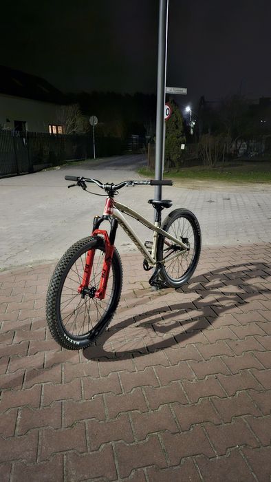 Zamienię Dartmoor 26player Pro Bomber z 22r