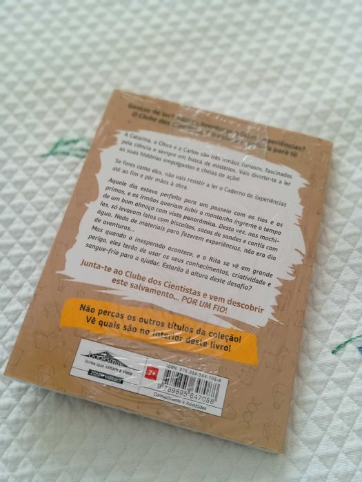 Livro Clube dos Cientistas - Por um Fio