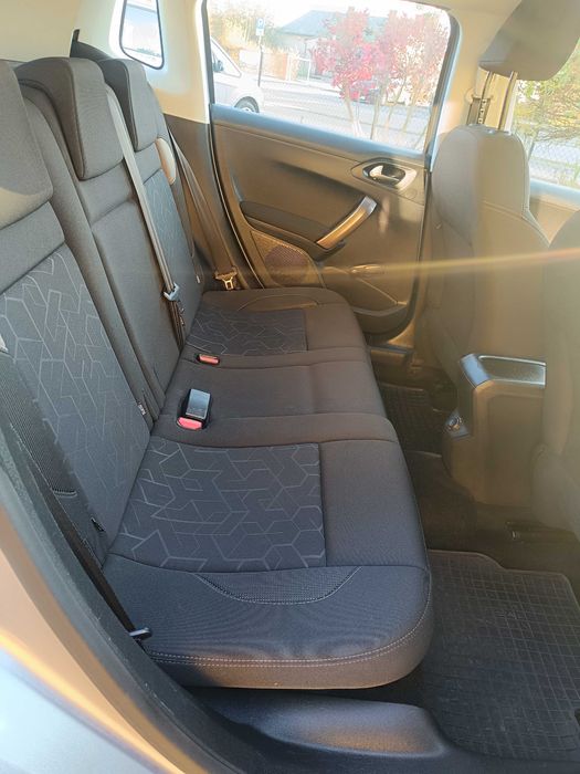 Peugeot 2008 1,2 B 2016 r klima hak Nawigacja Zarejestrowany