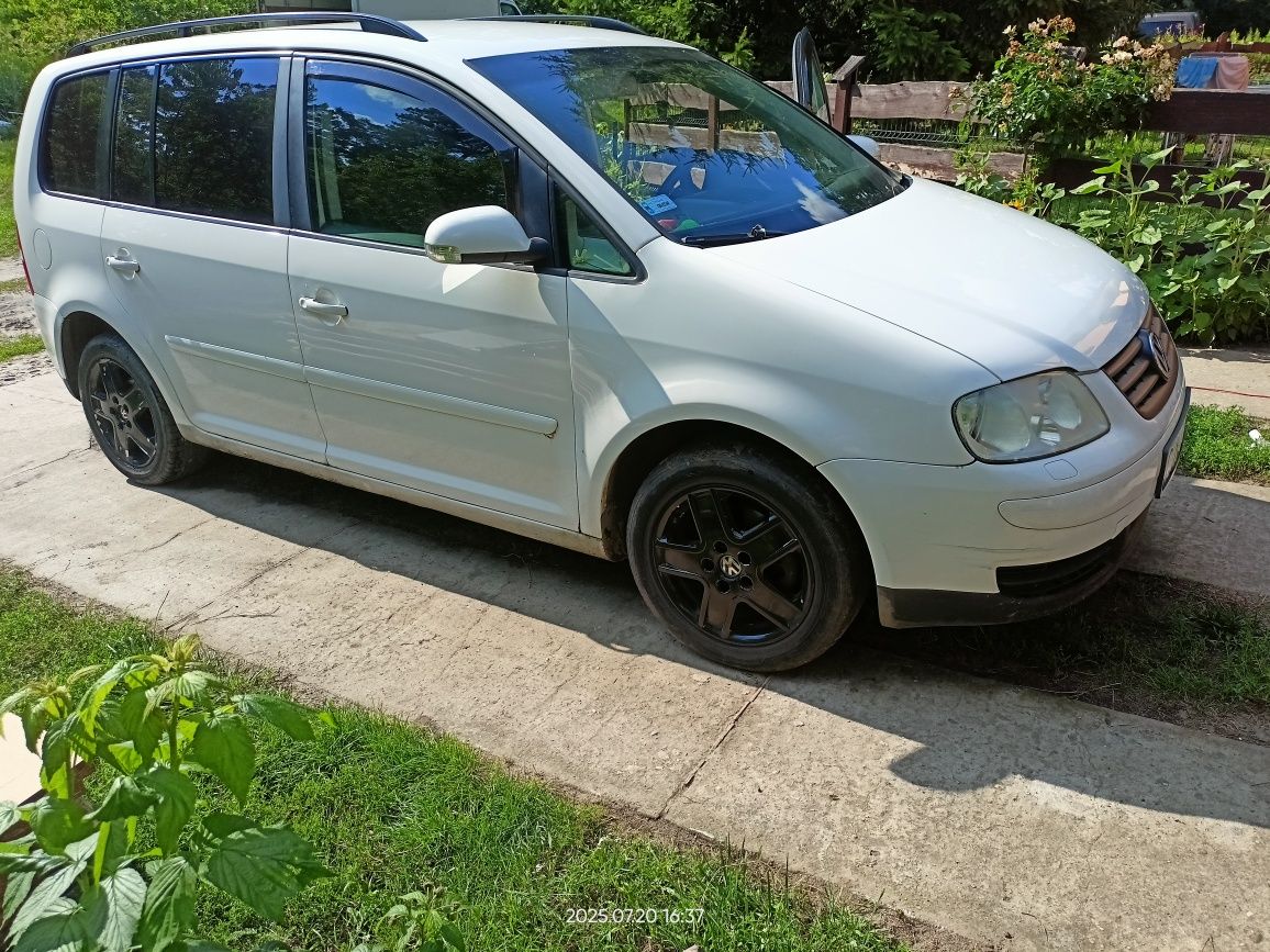 VW Touran 2006r od osoby prywatnej