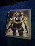 Vendo jogo tomb raider