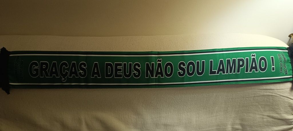 cachecol anti lampioes
