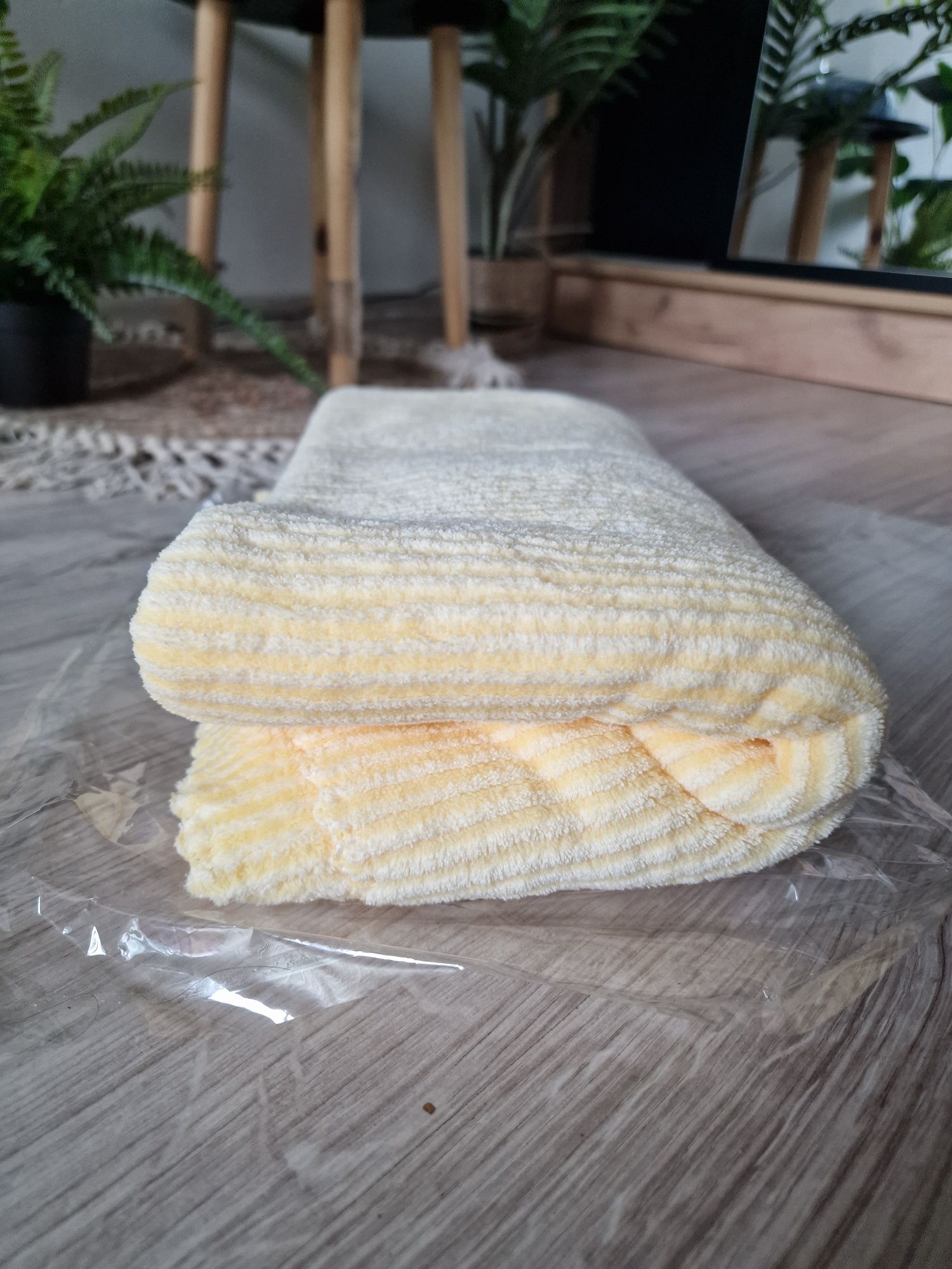 Ręcznik żółty na plażę mikrofibra 140cm×70cm