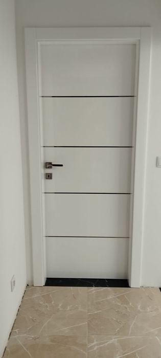 Portas, cozinhas, roupeiros