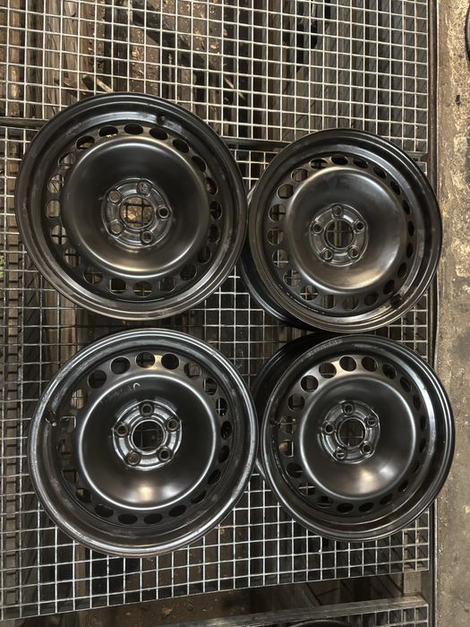 Komplet felg stalowych 15” 5x100 Audi