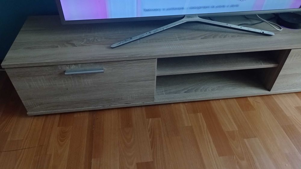 Szafka pod telewizor