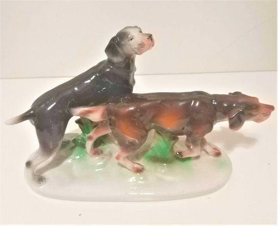 Антикварная Фарфоровая статуэтка Охотничьи собаки. Германия.