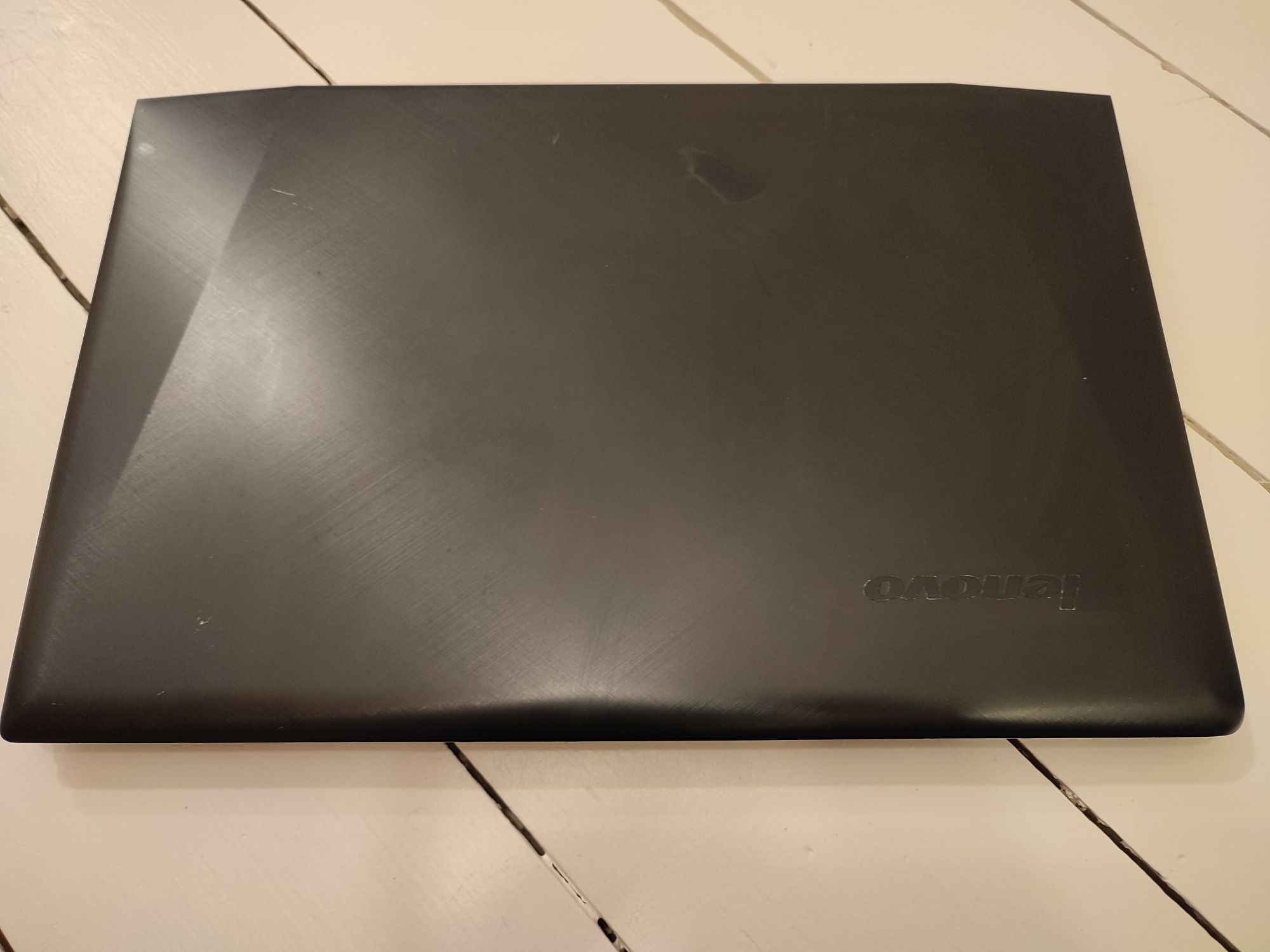 Laptop gamingowy 15,6" Lenovo Y5070
