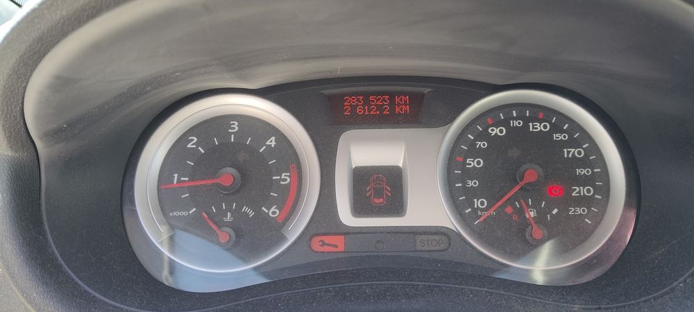 Renault Clio 1.5 DCI "rip curl"