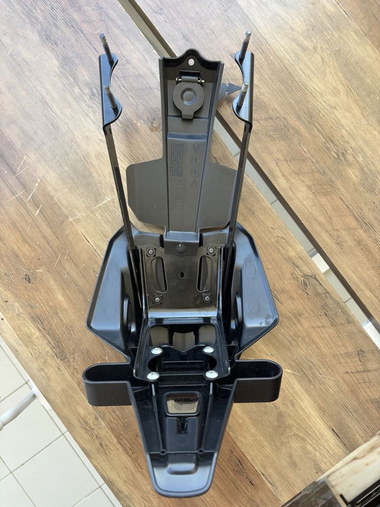 Apoio original da matricula yamaha mt-09 2022