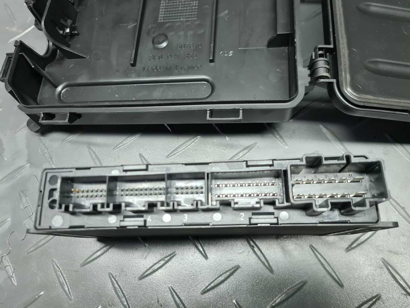 Moduł Komfortu Audi A4 B6 B7 Komfort 8E0 Exeo 959433BP