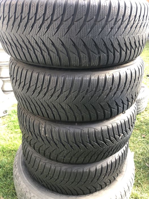 195/55-16 opony zimowe Goodyear