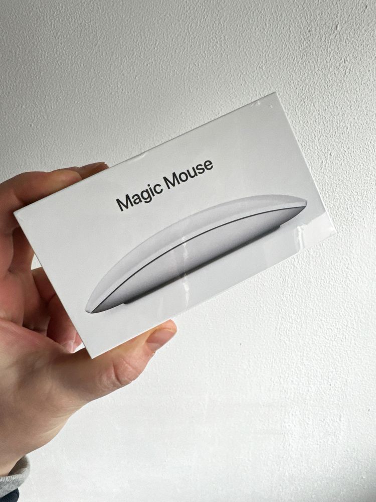Нова Apple Magic Mouse 3 silver, MK2E3