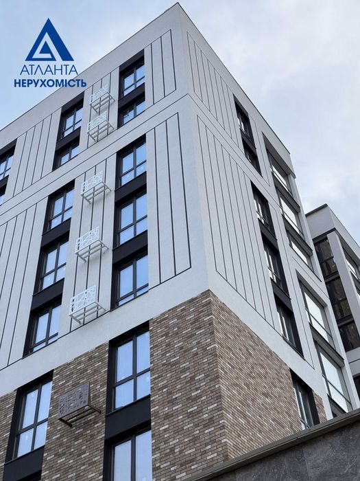 Продаж 1-кімнатної квартири в ЖК «Ренесанс» з підземним паркінгом!