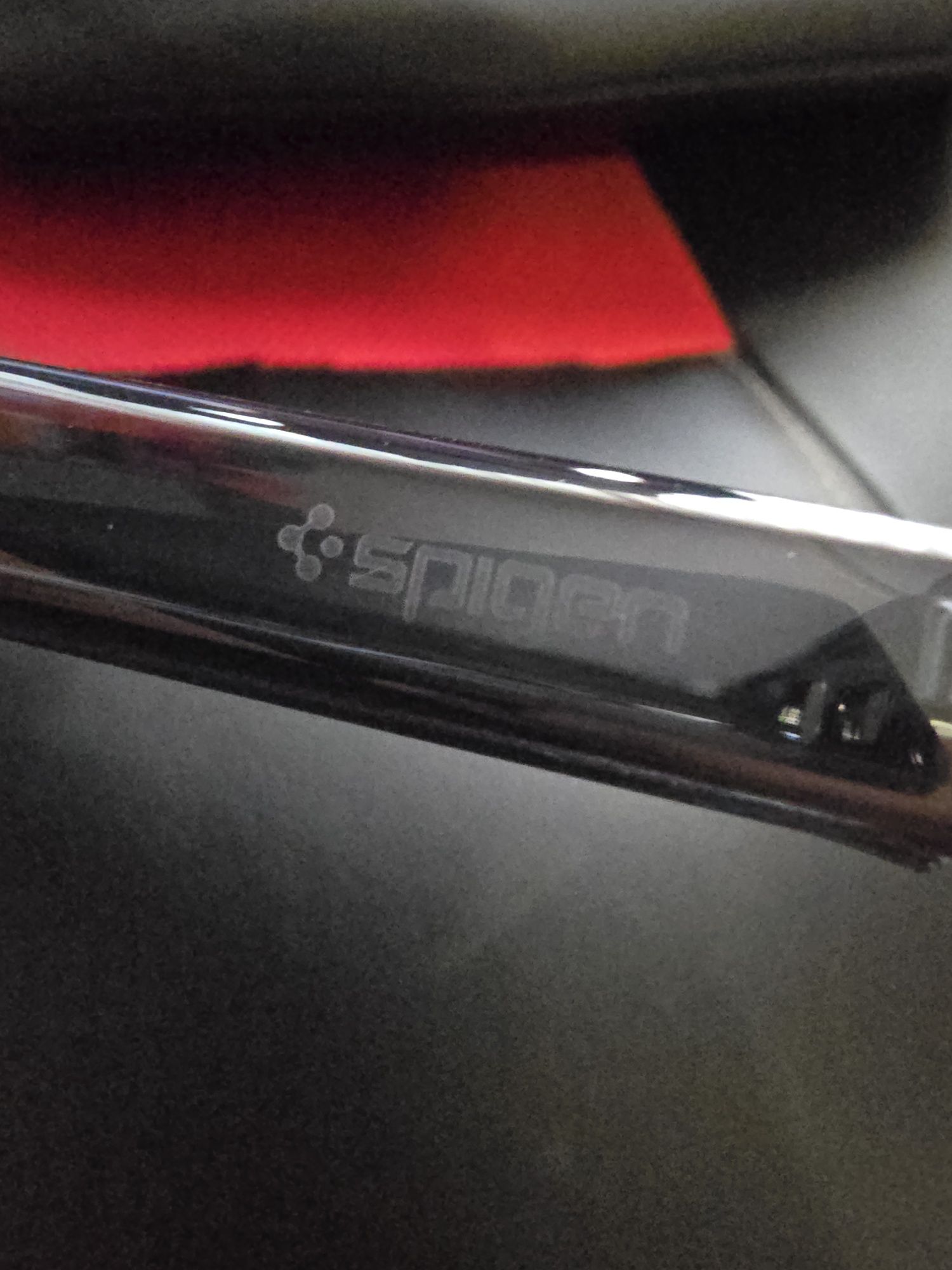 Capa Spigen S24 Ultra