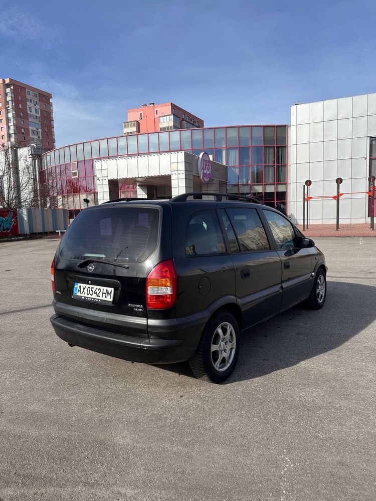 Opel Zafira 2000