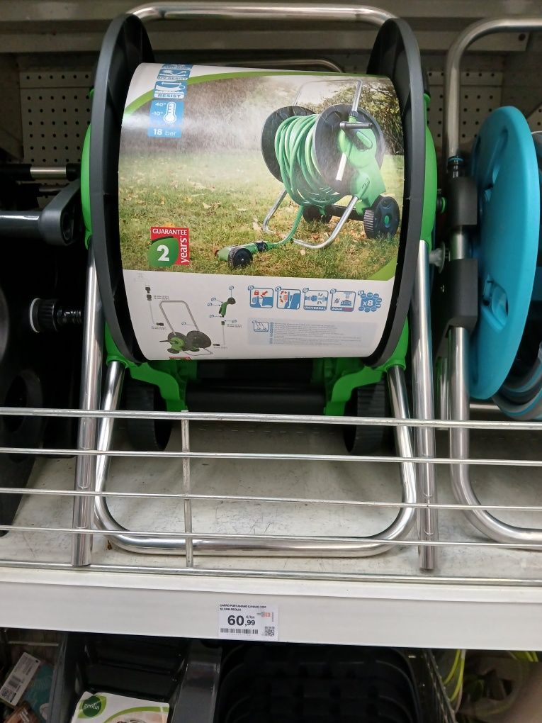 Mangueira com  enrolador 25 metros