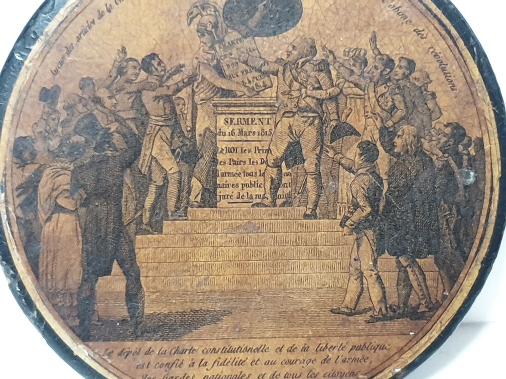 Rara antiga caixa de rapé francesa em bois durci de 1815