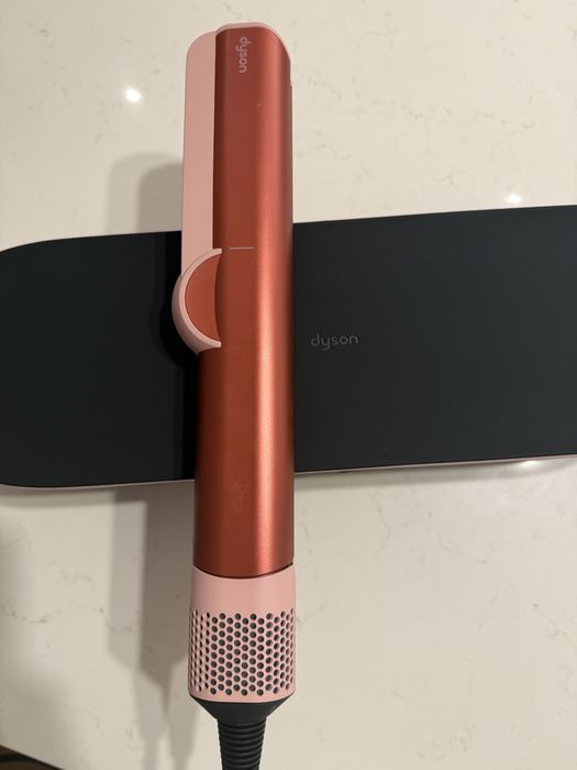 Випрямляч для волосся Dyson Airstrait. Оригінал, як новий. Є чек.